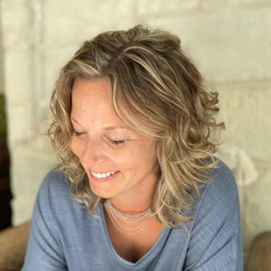 Meet your Posher, Angele